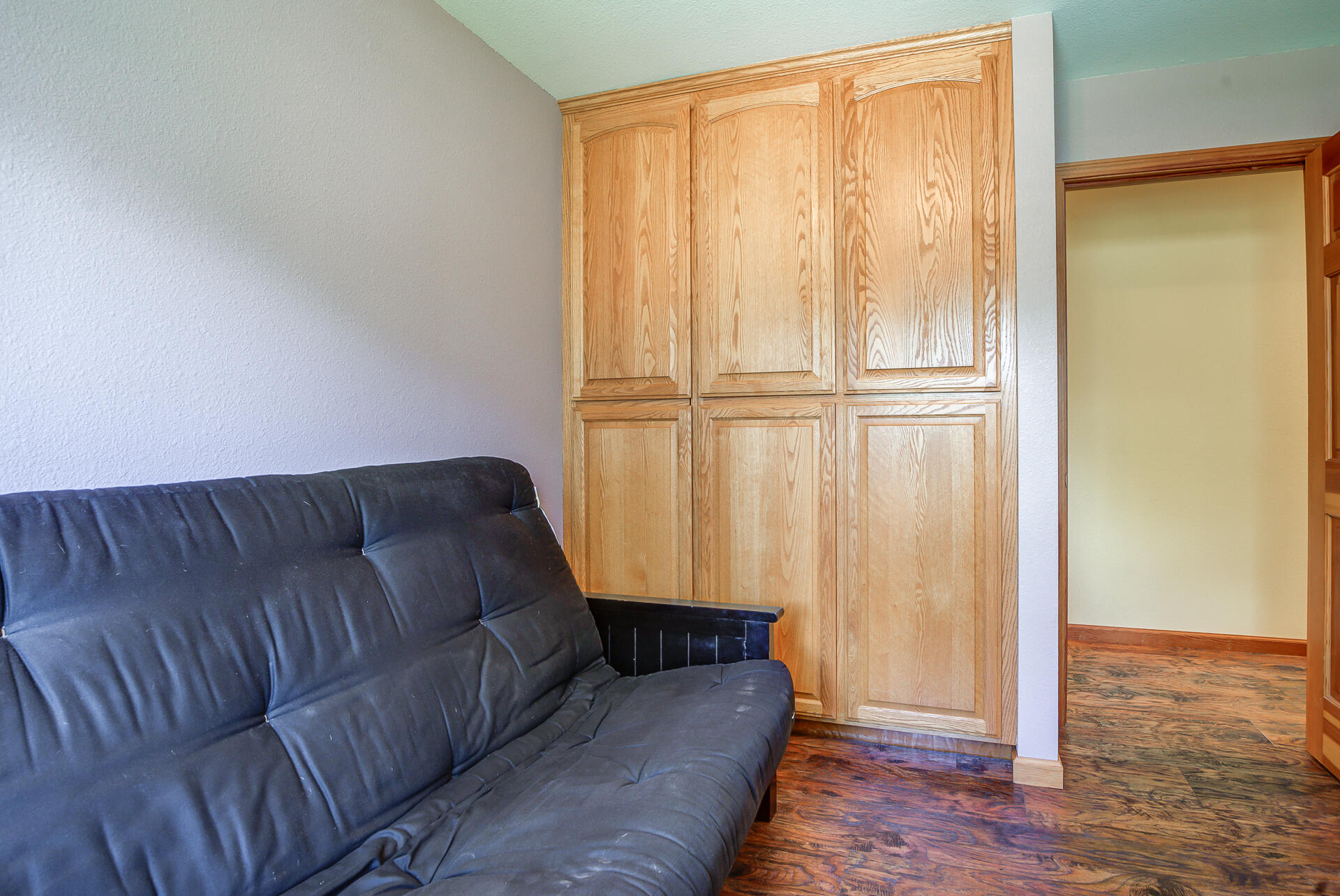 17536 Oly Way Anderson, CA 96007 - Photo 23 of 51 a living room with a couch and wooden floor