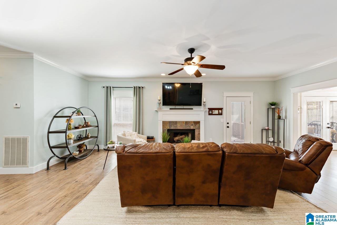 701 Forest Hills Trace Alabaster, AL 35007 - Photo 10 of 40