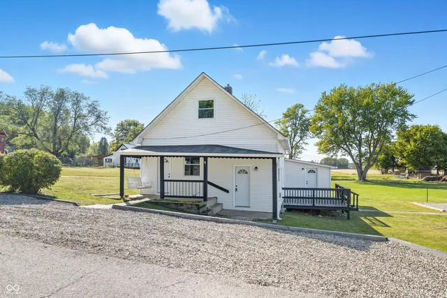 $209,900 | 11264 South Main Street, Flat Rock, IN 47234