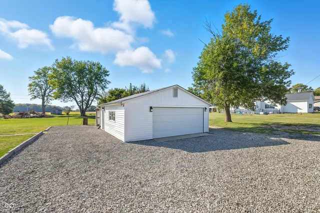 $209,900 | 11264 South Main Street, Flat Rock, IN 47234