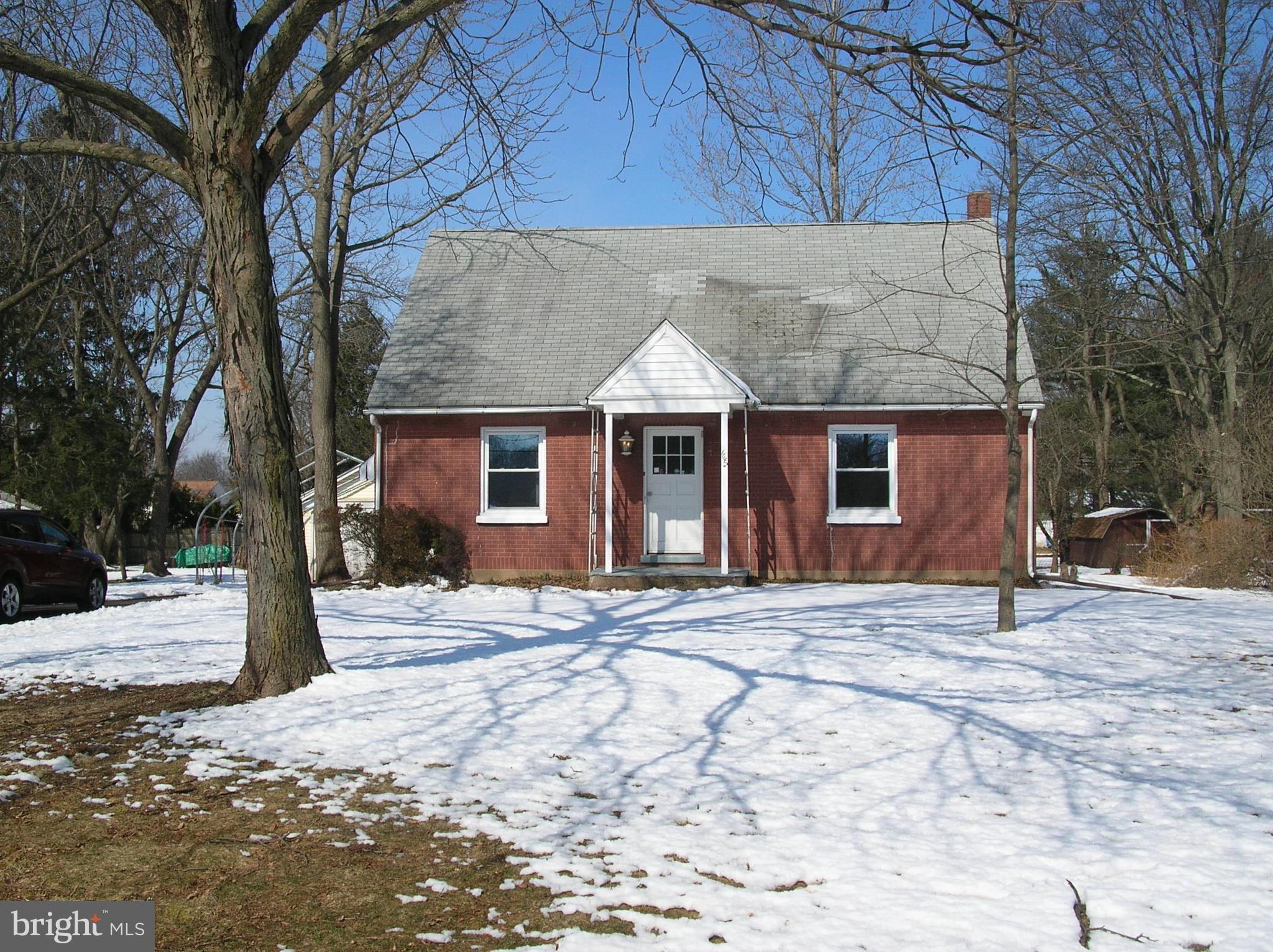 1642 Clearview Road Lansdale, PA 19446 - Photo 1 of 32 Front View
