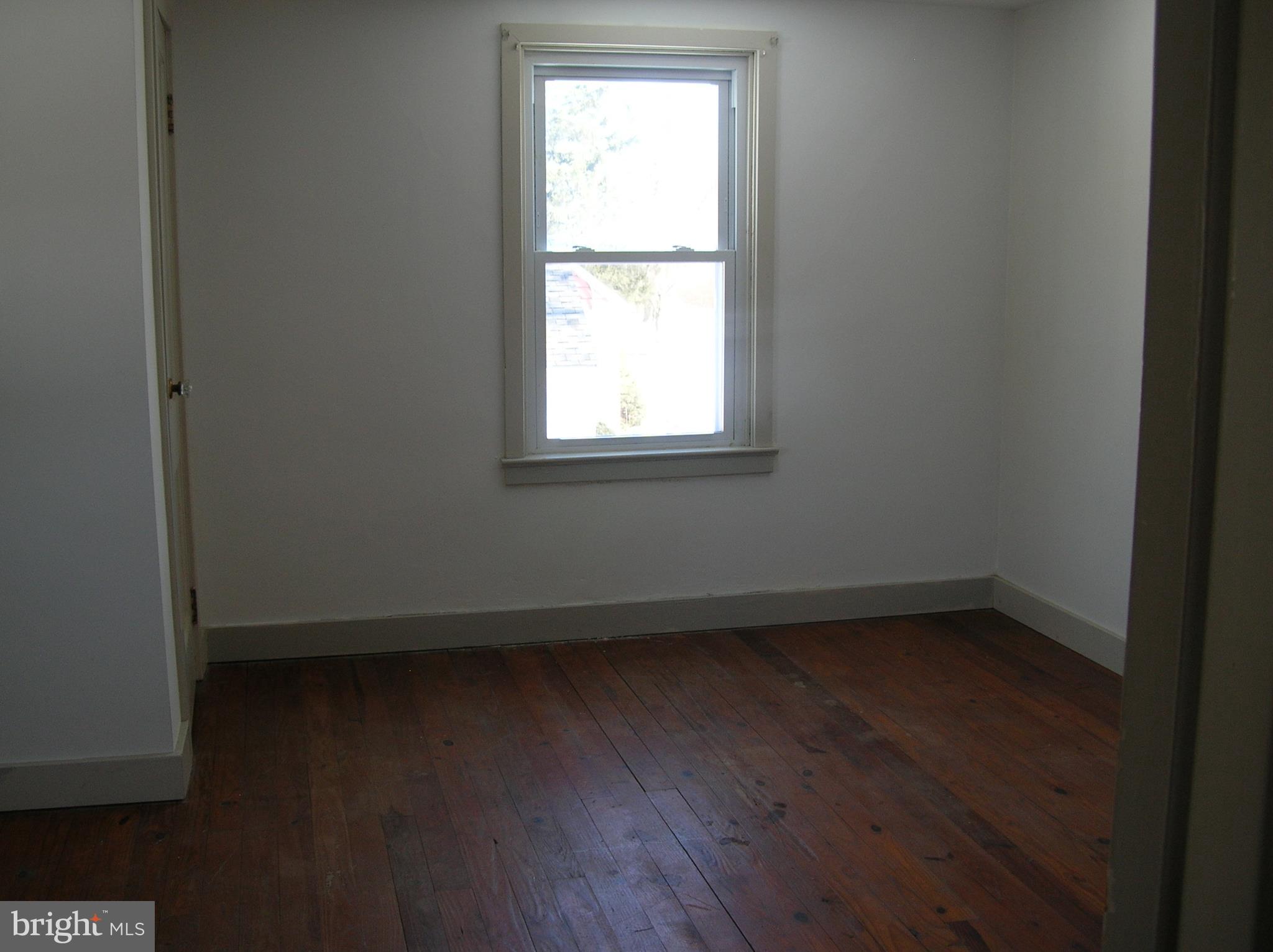 1642 Clearview Road Lansdale, PA 19446 - Photo 15 of 32 2nd floor bedroom #3