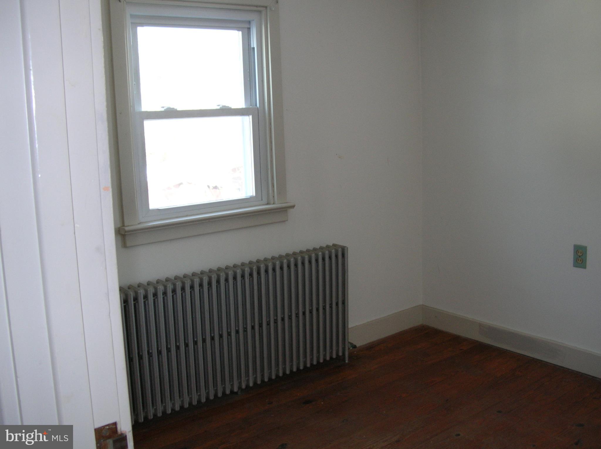 1642 Clearview Road Lansdale, PA 19446 - Photo 16 of 32 2nd floor bedroom