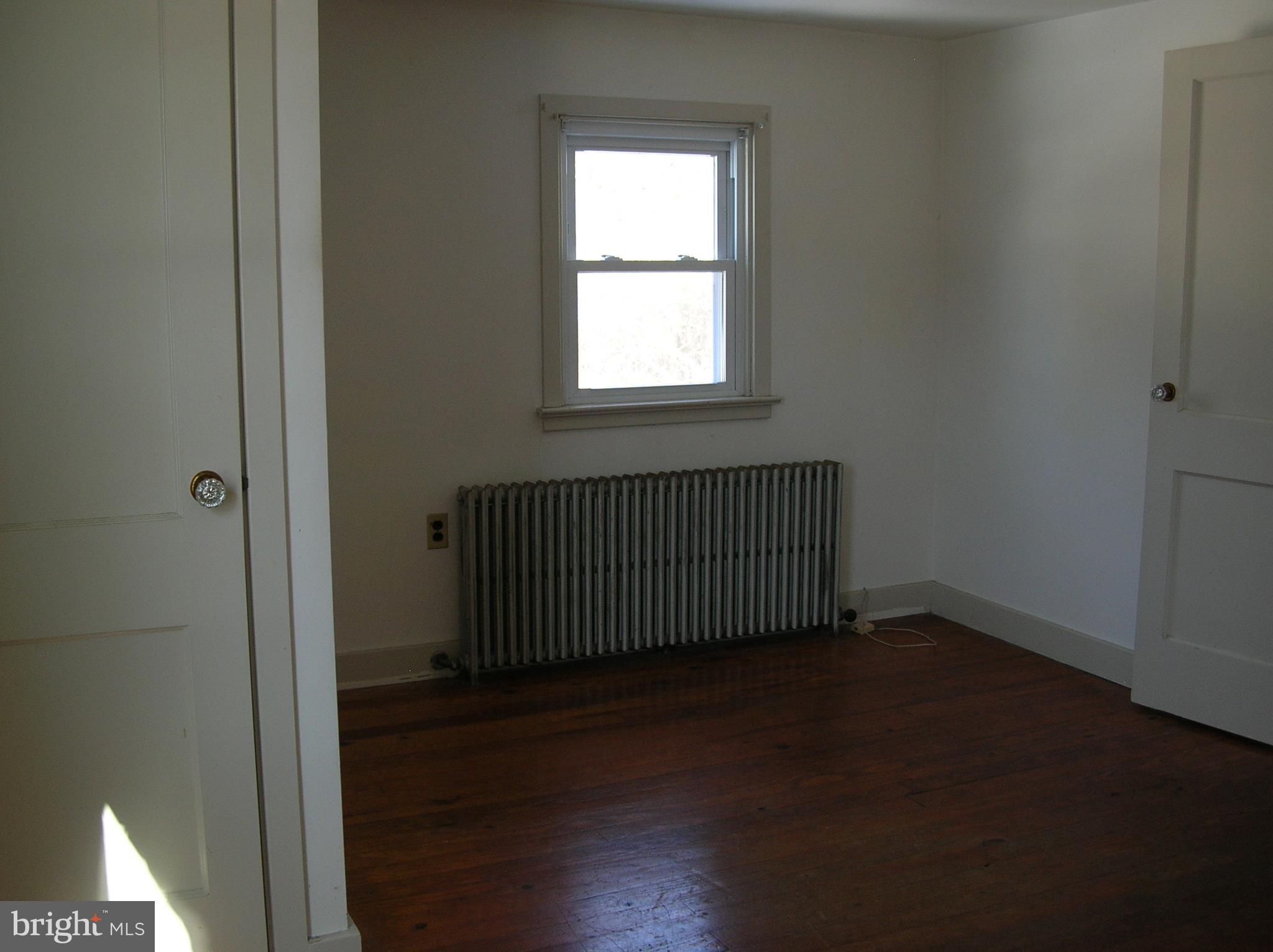 1642 Clearview Road Lansdale, PA 19446 - Photo 18 of 32 2nd floor bedroom