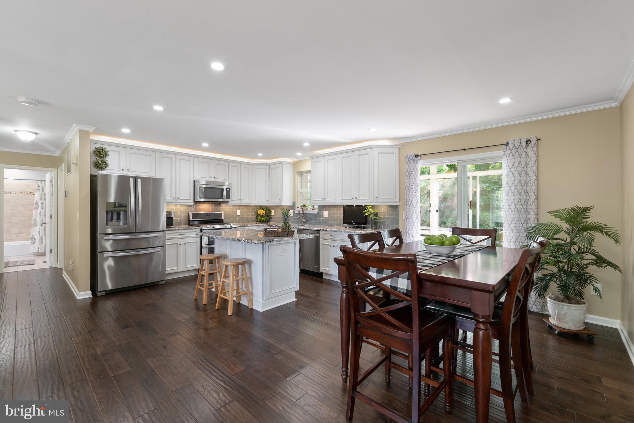 8913 Mayflower Road Baltimore, MD 21237 - Photo 5 of 37 Gallery Image 5