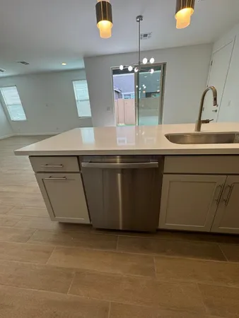 $2,695 | 25936 North 22nd Lane, Phoenix, AZ 85085