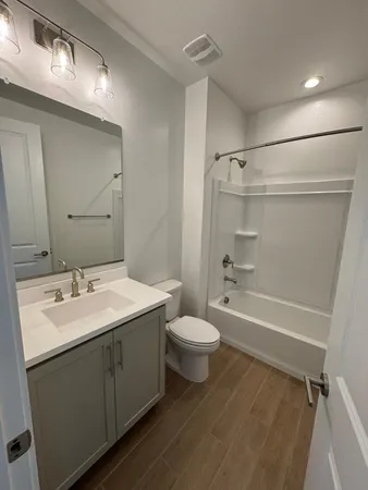 $2,695 | 25936 North 22nd Lane, Phoenix, AZ 85085