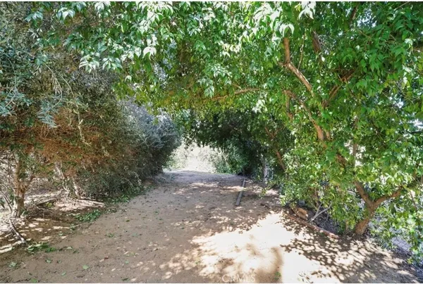 $2,095,000 | 1804 Valle Vista Drive, Redlands, CA 92373