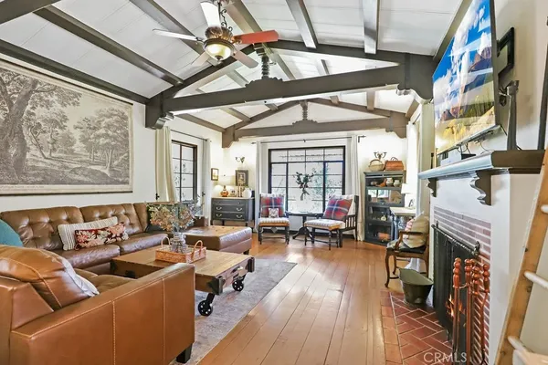 $2,095,000 | 1804 Valle Vista Drive, Redlands, CA 92373