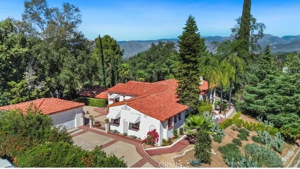 $2,095,000 | 1804 Valle Vista Drive, Redlands, CA 92373