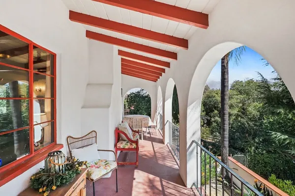 $2,095,000 | 1804 Valle Vista Drive, Redlands, CA 92373