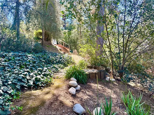 $2,095,000 | 1804 Valle Vista Drive, Redlands, CA 92373