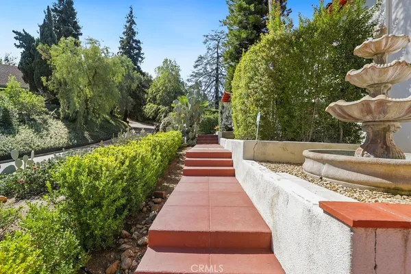 $2,095,000 | 1804 Valle Vista Drive, Redlands, CA 92373
