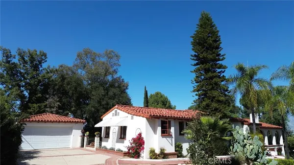 $2,095,000 | 1804 Valle Vista Drive, Redlands, CA 92373