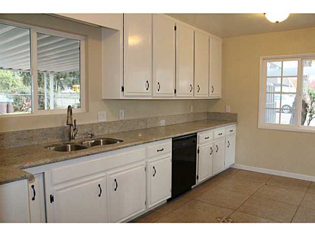 1373 Bonair Road Vista, CA 92084 - Photo 3 of 9