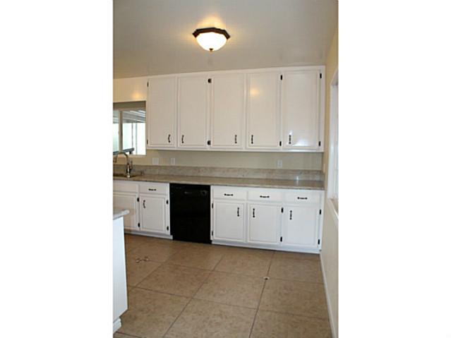 1373 Bonair Road Vista, CA 92084 - Photo 5 of 9
