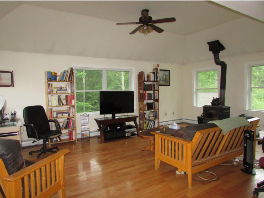 77 Raymond Road Deerfield, NH 03037 - Photo 7 of 23
