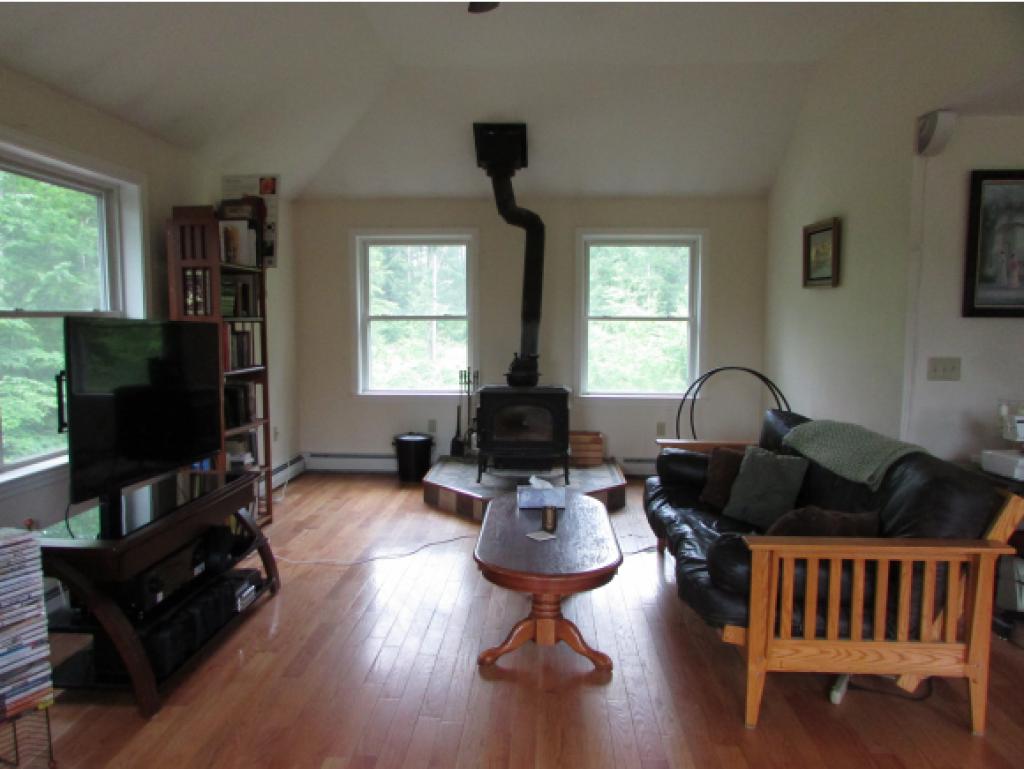 77 Raymond Road Deerfield, NH 03037 - Photo 8 of 23