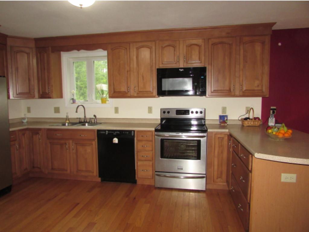 77 Raymond Road Deerfield, NH 03037 - Photo 10 of 23