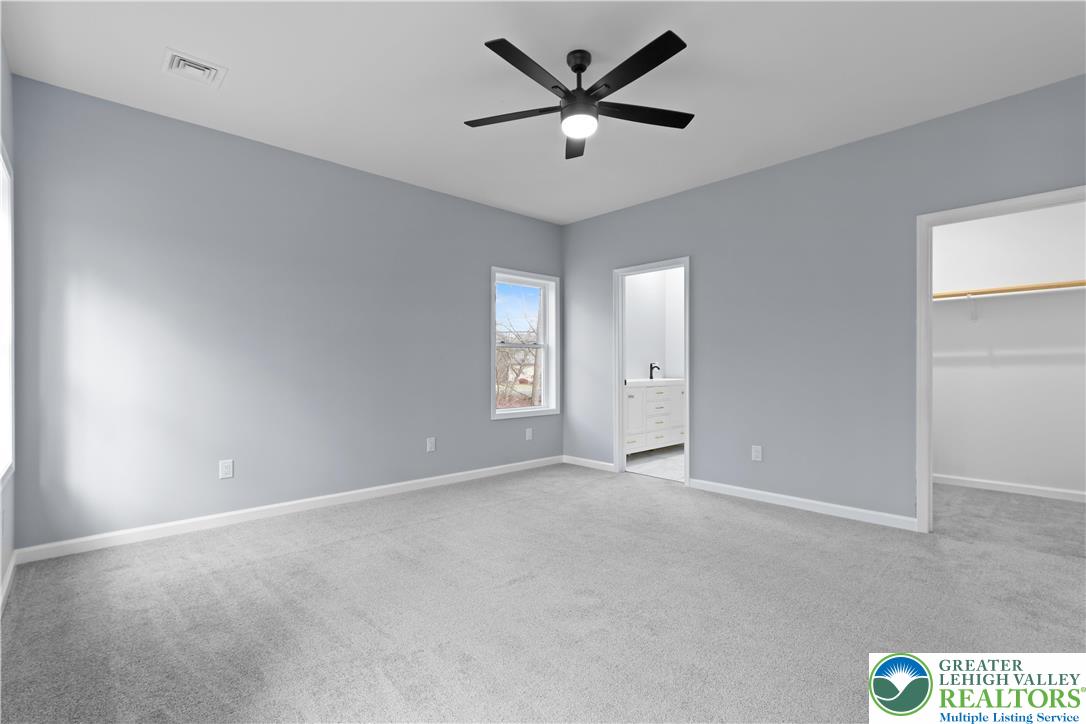 102 Eagle View Run Long Pond, PA 18334 - Photo 17 of 39