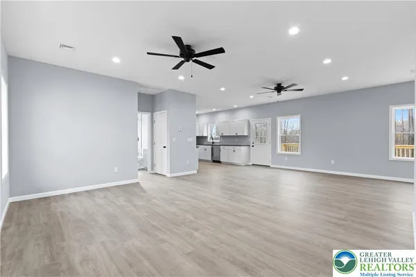 $360,000 | 102 Eagle View Run, Long Pond, PA 18334