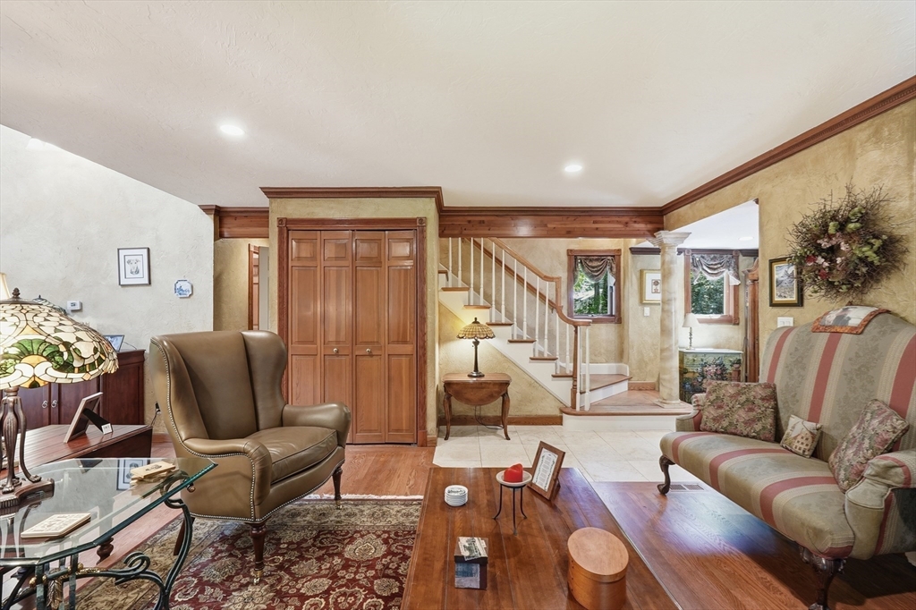 41 Apple Road Brimfield, MA 01010 - Photo 6 of 37