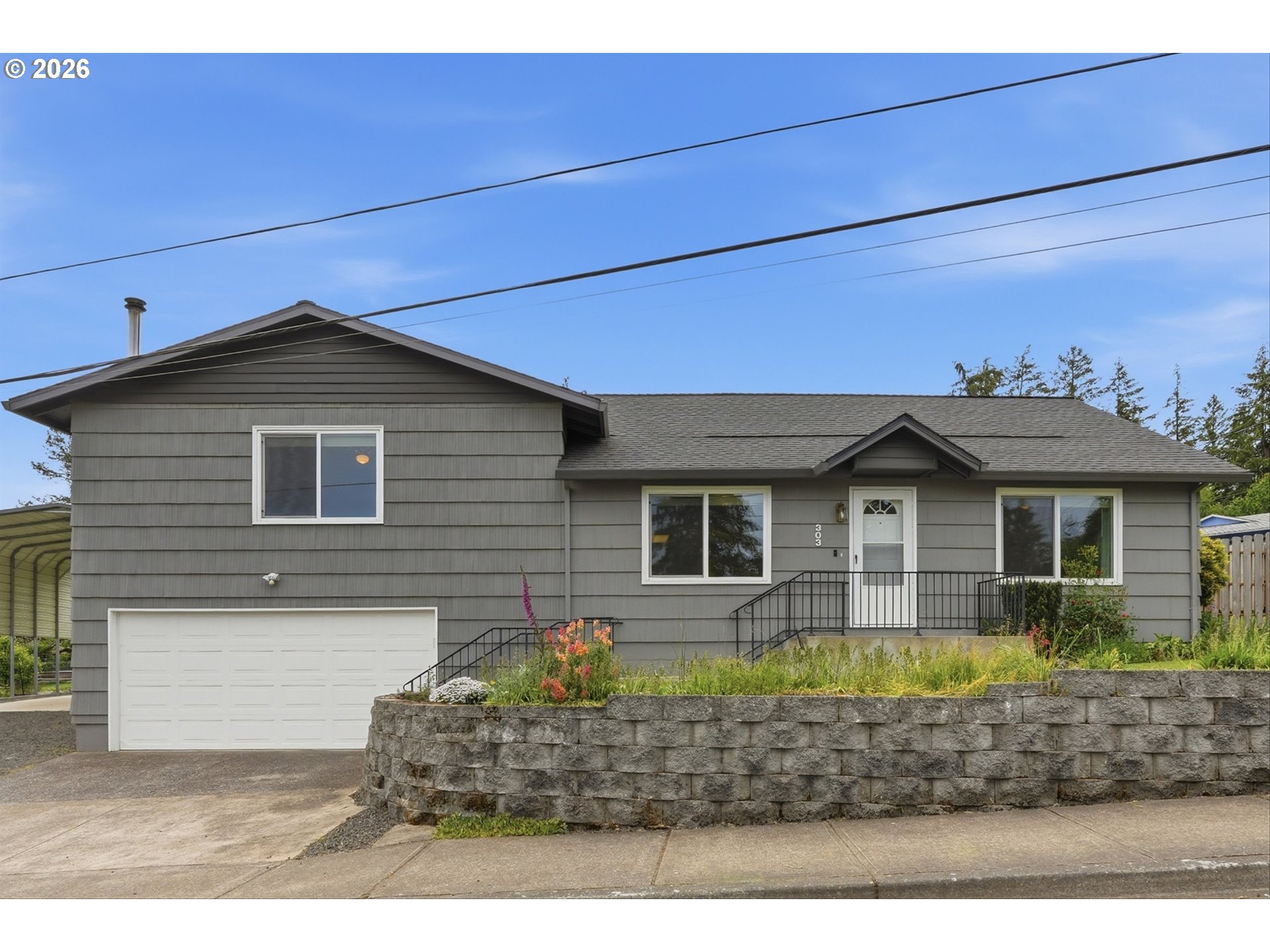 303 Trail Street Gaston, OR 97119 - Photo 2 of 39