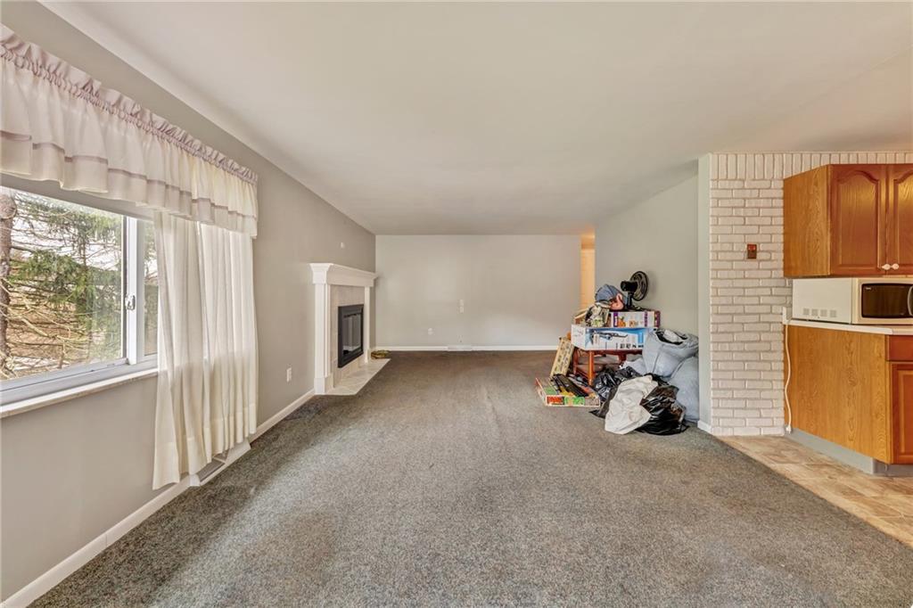 1640 Kennedy Road Imperial, PA 15126 - Photo 15 of 24 Gallery Image 15