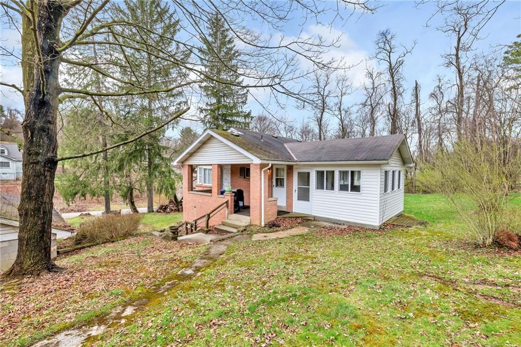 1640 Kennedy Road Imperial, PA 15126 - Photo 2 of 24 Gallery Image 2
