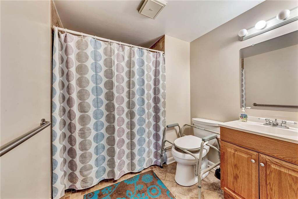 1640 Kennedy Road Imperial, PA 15126 - Photo 21 of 24 Gallery Image 21