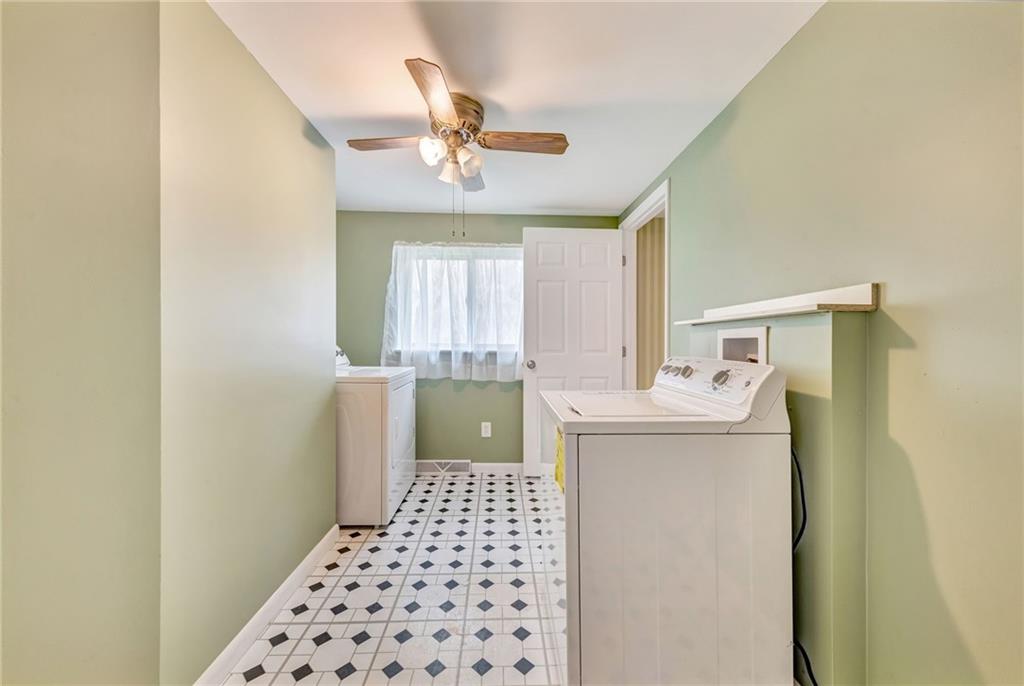 1640 Kennedy Road Imperial, PA 15126 - Photo 22 of 24 Gallery Image 22