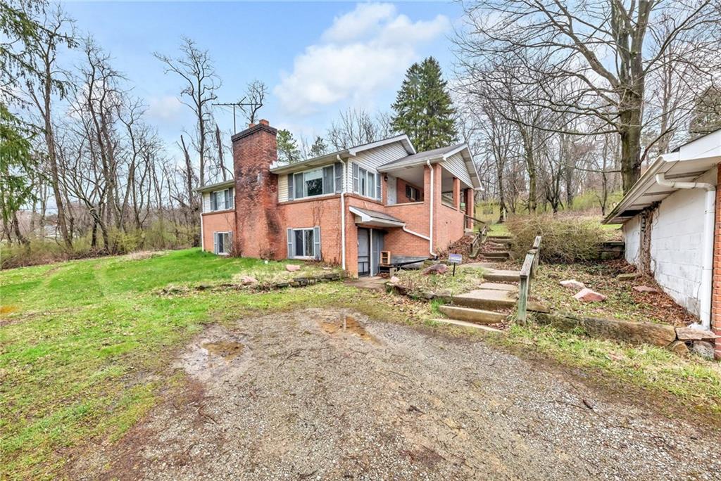 1640 Kennedy Road Imperial, PA 15126 - Photo 3 of 24 Gallery Image 3
