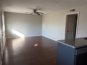6301 Calhoun Road, Unit 10 Houston, TX 77021 - Photo 3 of 9