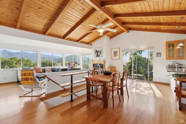 $1,299,000 | 569 Sequoia Drive, San Anselmo, CA 94960