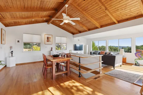 $1,299,000 | 569 Sequoia Drive, San Anselmo, CA 94960