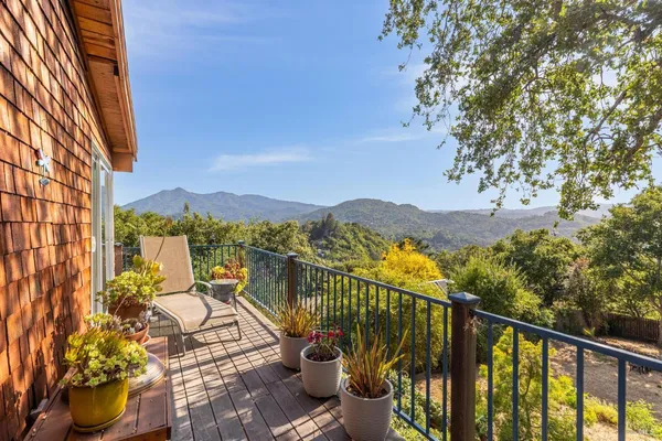 $1,299,000 | 569 Sequoia Drive, San Anselmo, CA 94960