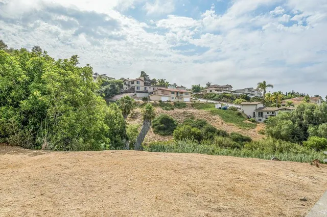 a view of a city space with sky view