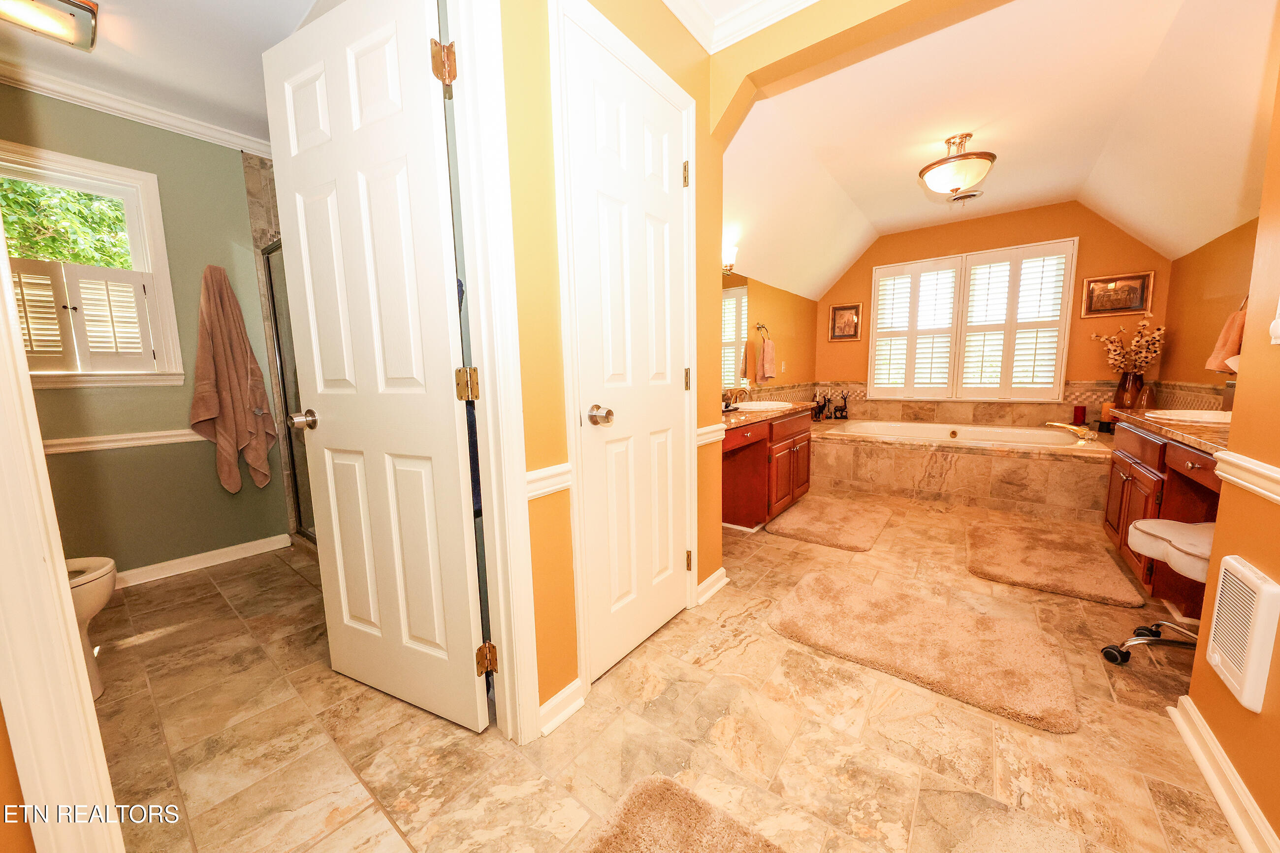 136 Baypath Drive Oak Ridge, TN 37830 - Photo 26 of 55 136 owners master BA