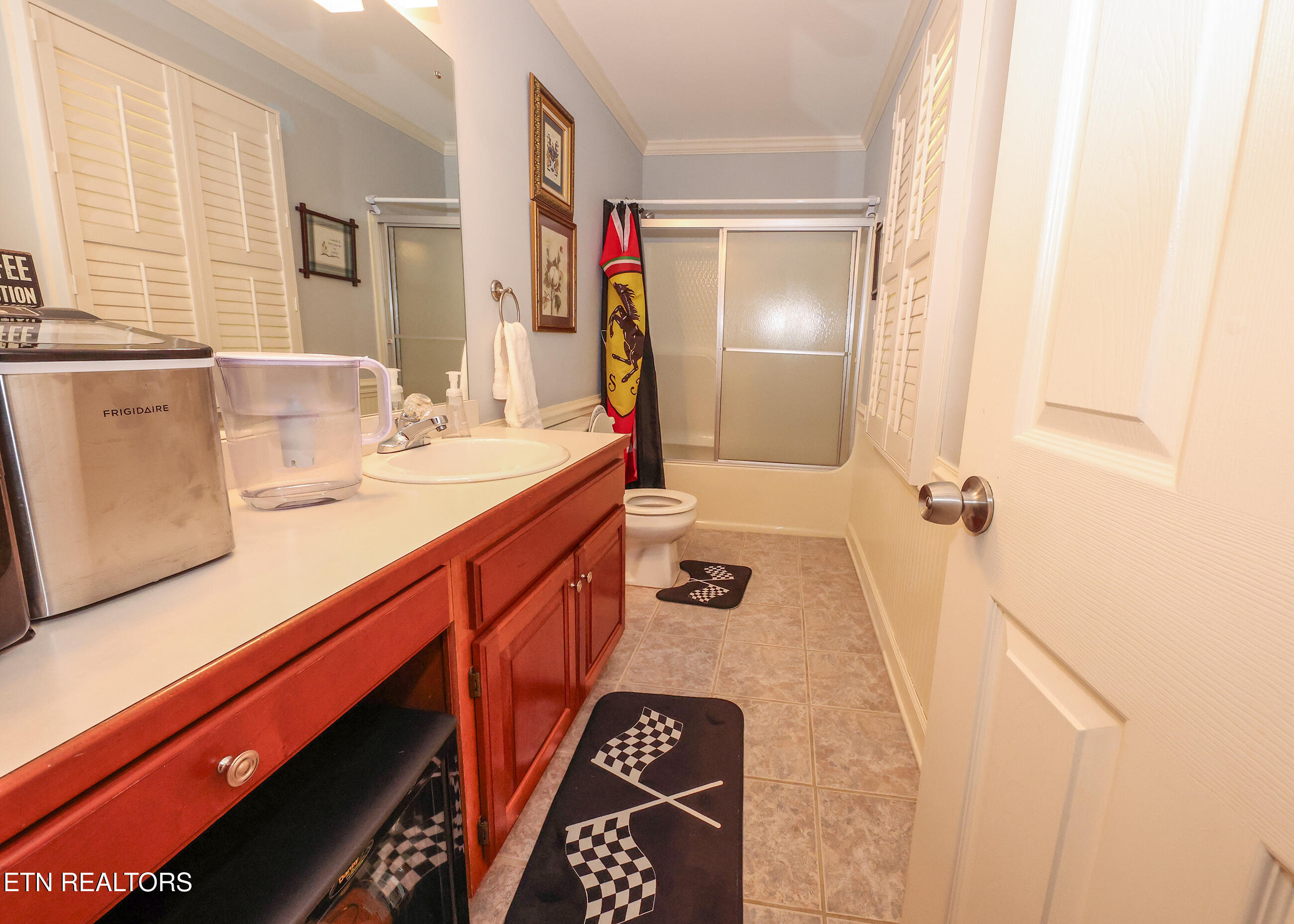 136 Baypath Drive Oak Ridge, TN 37830 - Photo 34 of 55 136 guest BA 1-1