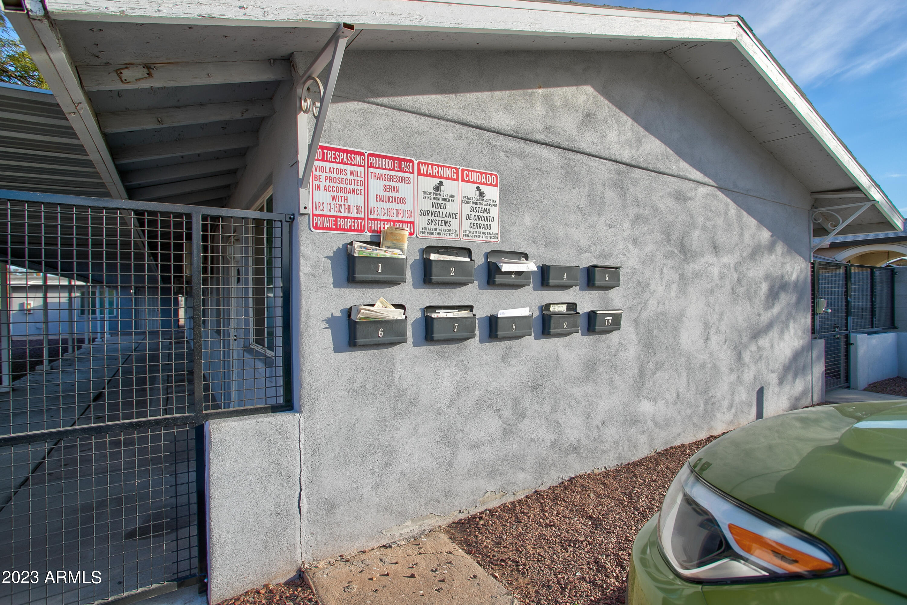 210 East Jones Avenue, Unit 2 Phoenix, AZ 85040 - Photo 5 of 27 a picture of a bathroom