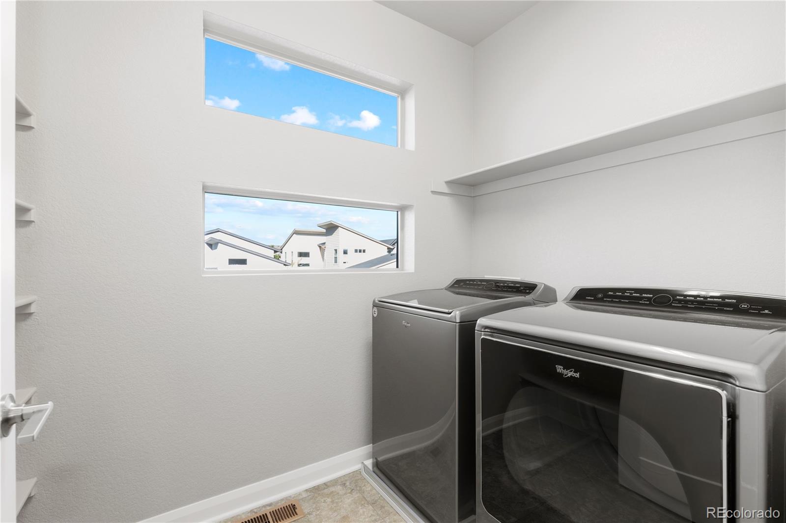 6736 Avrum Drive Denver, CO 80221 - Photo 23 of 39