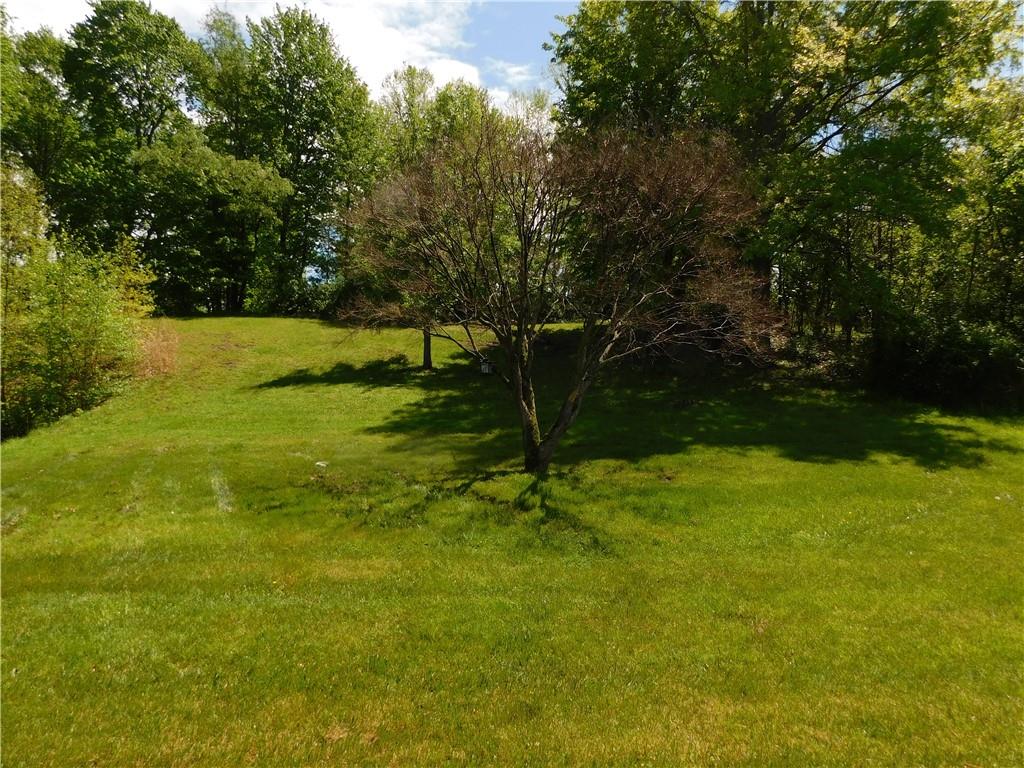 110 Holbert Stretch Dilliner, PA 15327 - Photo 11 of 27 a view of yard with green space
