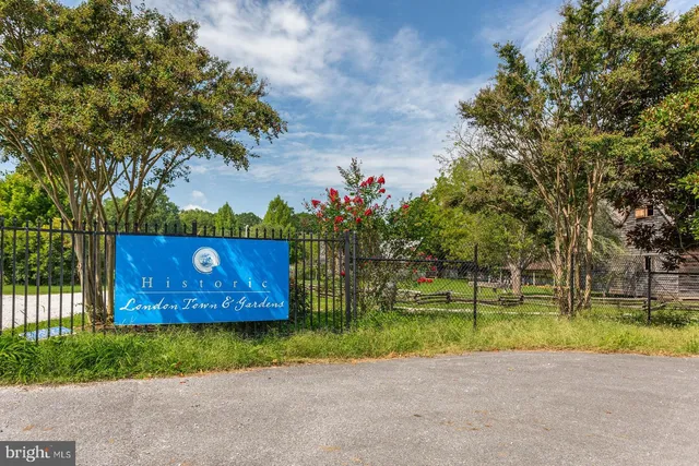 $609,900 | 404 Warwick Place, Edgewater, MD 21037