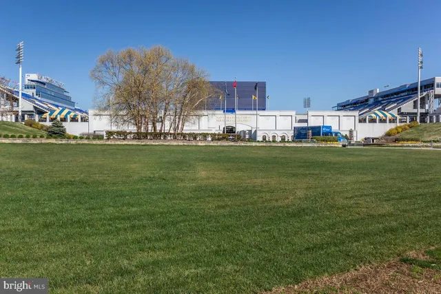 $609,900 | 404 Warwick Place, Edgewater, MD 21037