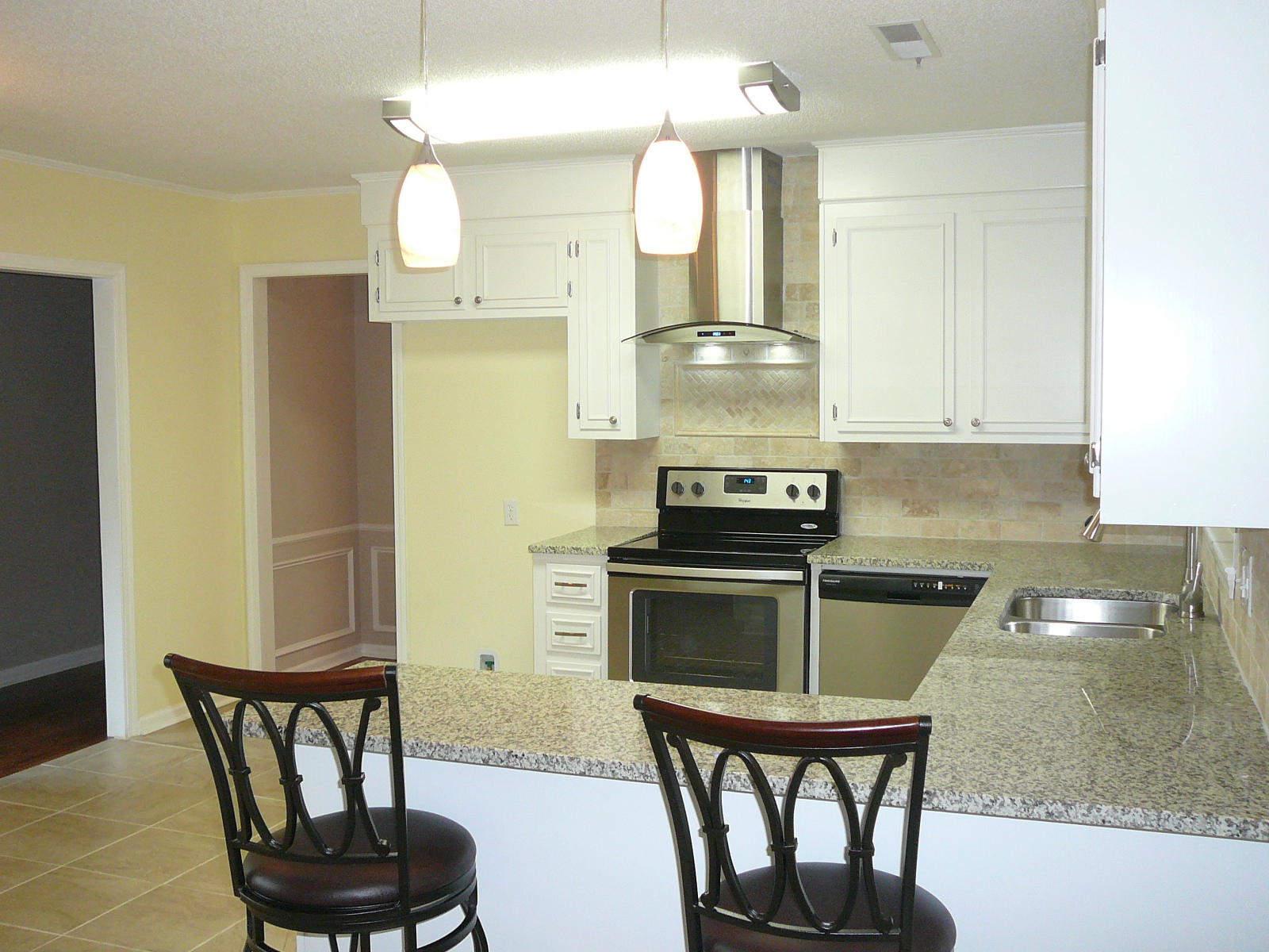 110 Foxborough Road Goose Creek, SC 29445 - Photo 5 of 31 110 Foxborough 135