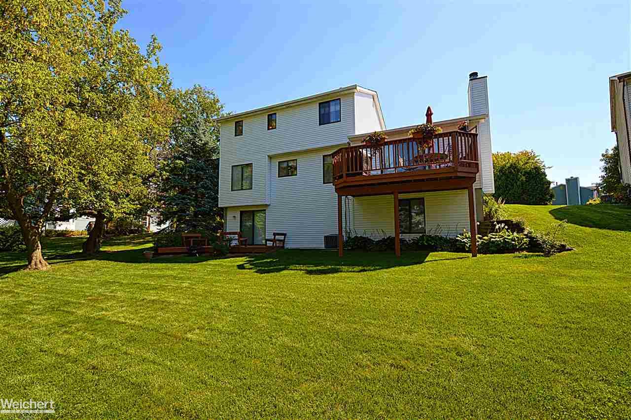 105 Arlington Drive Rochester, MI 48307 - Photo 64 of 68 31311941-63.JPG