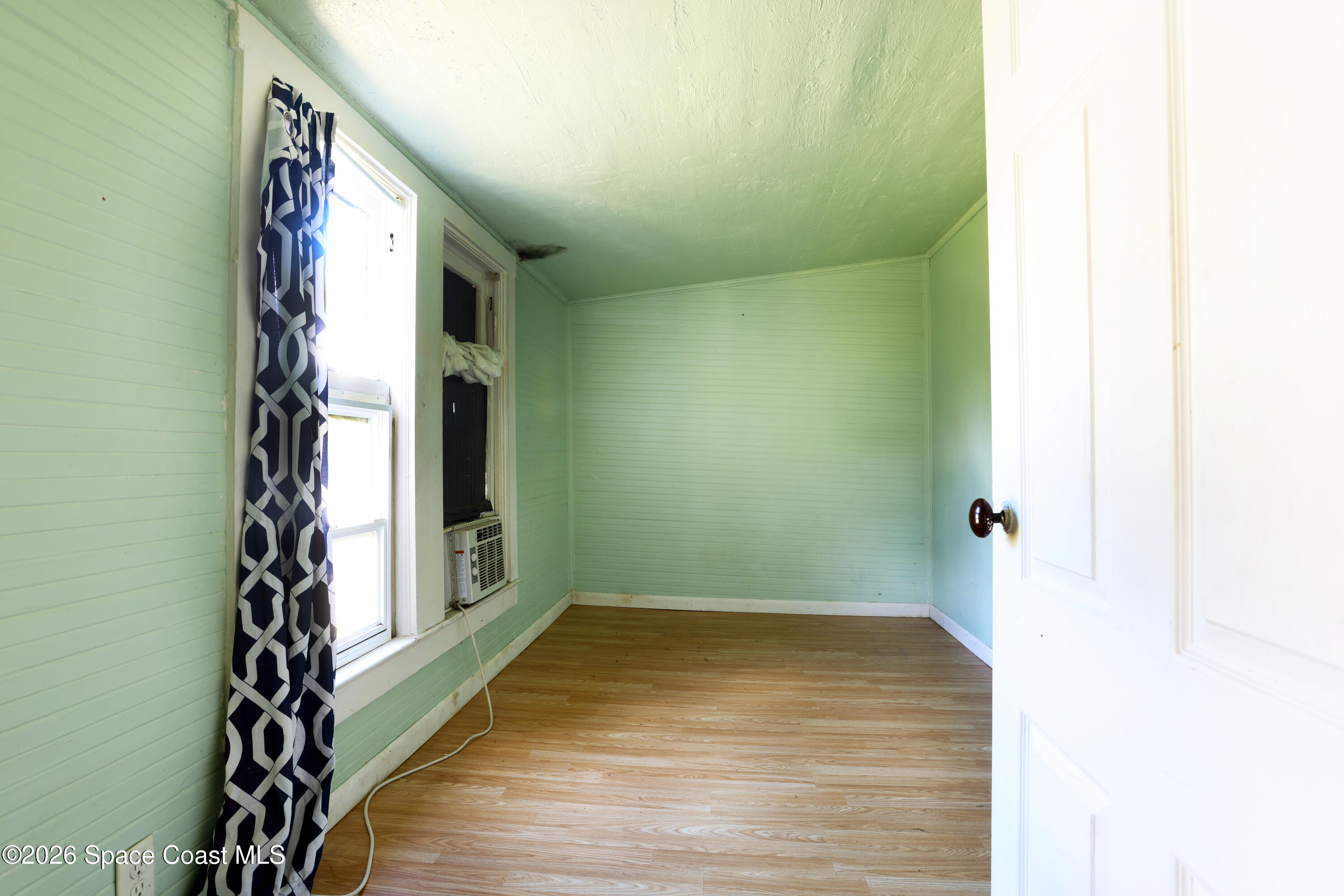 317 Pineda Street, Unit B Cocoa, FL 32922 - Photo 4 of 19 a view of an entryway