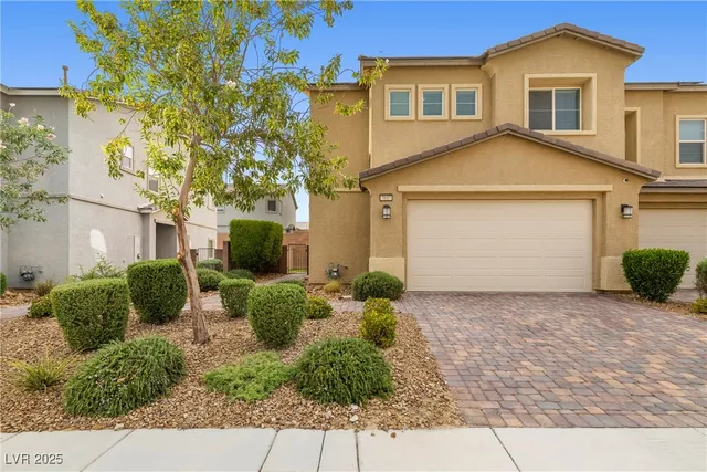 $425,000 | 7037 Fossil Rim Street, North Las Vegas, NV 89084