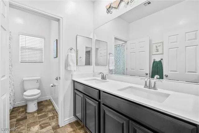 $425,000 | 7037 Fossil Rim Street, North Las Vegas, NV 89084