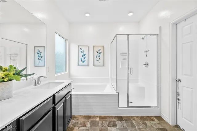 $425,000 | 7037 Fossil Rim Street, North Las Vegas, NV 89084